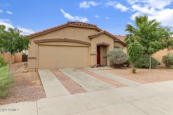 218 Milada Dr, Phoenix, AZ 85042