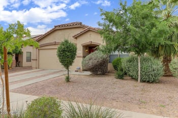 218 Milada Dr, Phoenix, AZ 85042