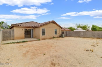 218 Milada Dr, Phoenix, AZ 85042