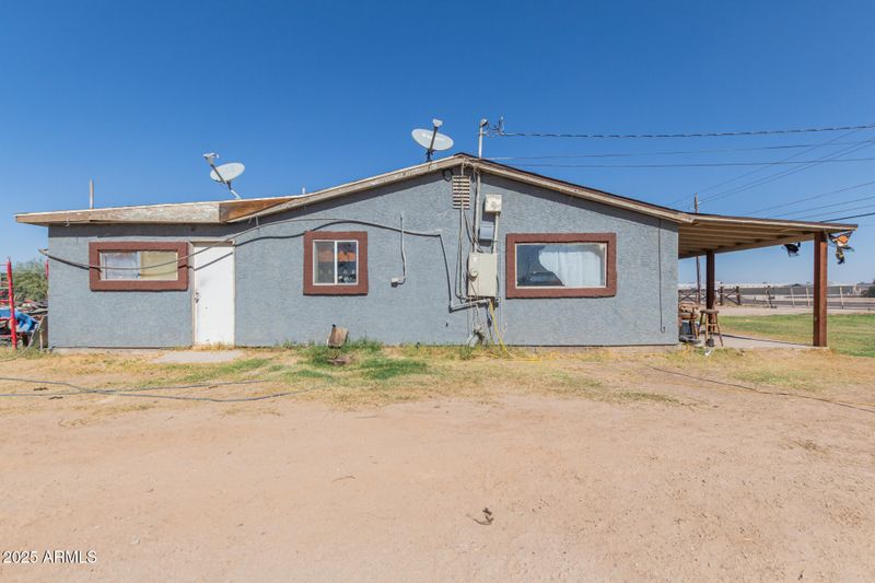 218 N Apache Rd, Buckeye, AZ 85326