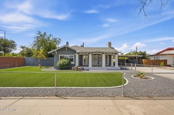 218 N Washington St, Chandler, AZ 85225