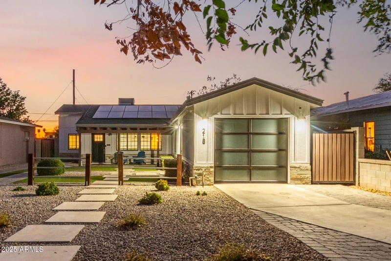 218 Palm St, Gilbert, AZ 85234