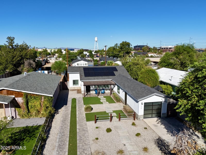 218 Palm St, Gilbert, AZ 85234