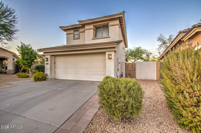 218 Sunburst Ln, Tempe, AZ 85284