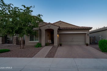 2180 Emrie Ave, San Tan Valley, AZ 85144