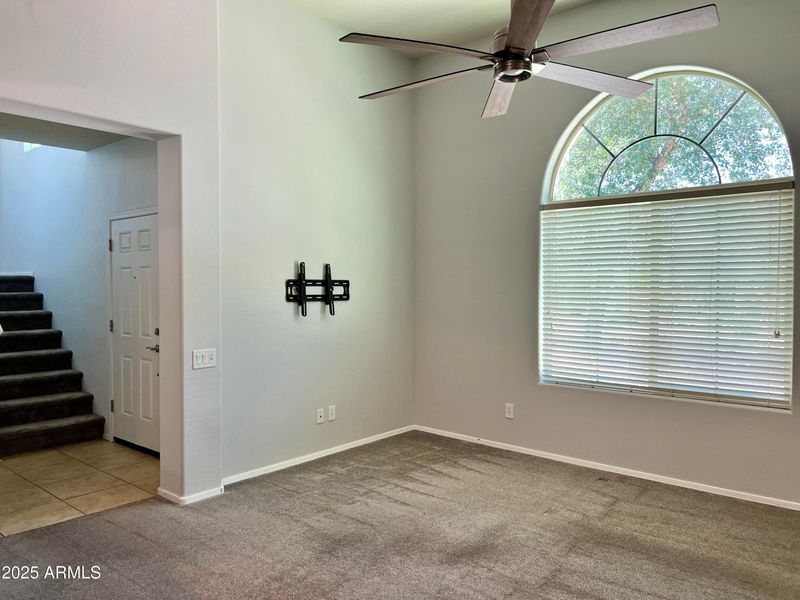 2180 W Scully Dr, Phoenix, AZ 85023