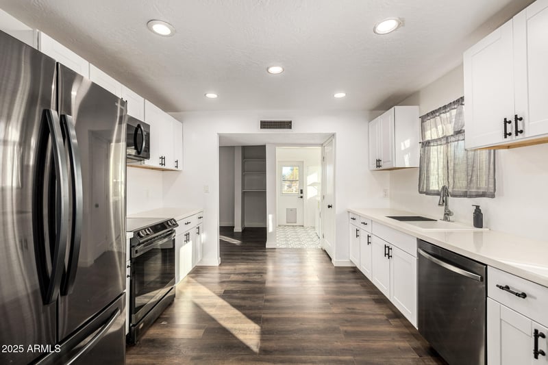 21800 Eagle Mountain Rd, Buckeye, AZ 85326