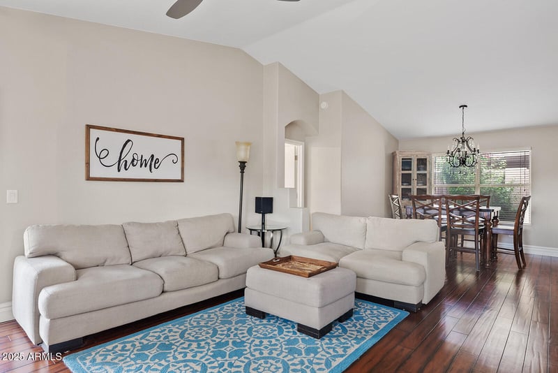 21808 48th Pl, Phoenix, AZ 85054