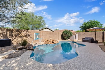 21808 48th Pl, Phoenix, AZ 85054