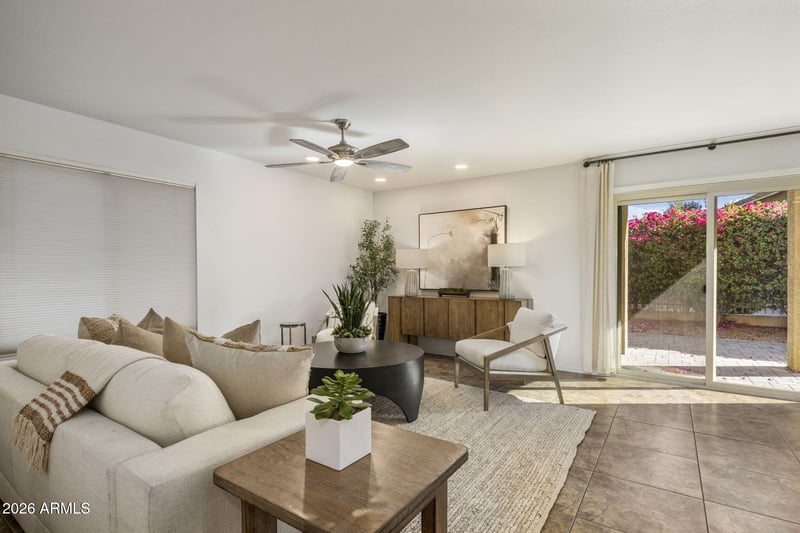 21813 40th Way, Phoenix, AZ 85050