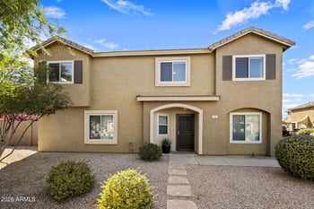 21813 40th Way, Phoenix, AZ 85050