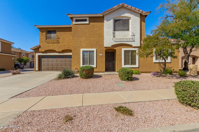 21814 N 40th Way, Phoenix, AZ 85050