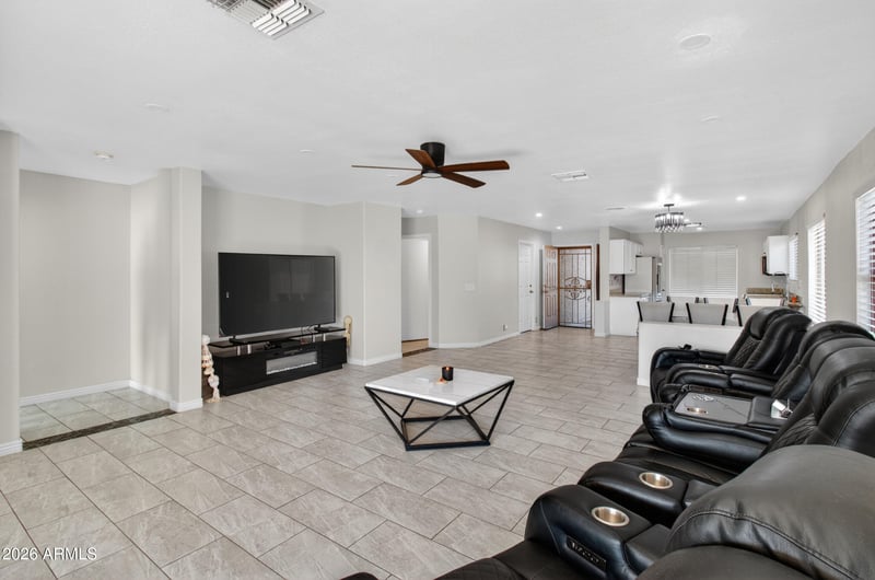 21820 N 32nd Ave, Phoenix, AZ 85027
