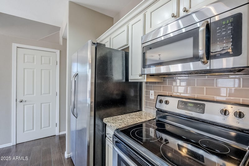 21829 40th Pl, Phoenix, AZ 85050