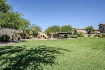 21829 40th Pl, Phoenix, AZ 85050