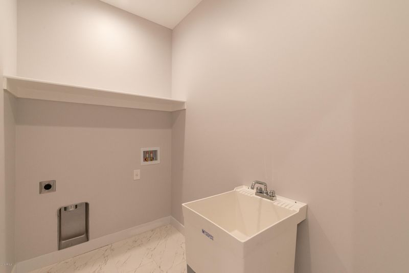 21834 W Wilson Ave, Wittmann, AZ 85361