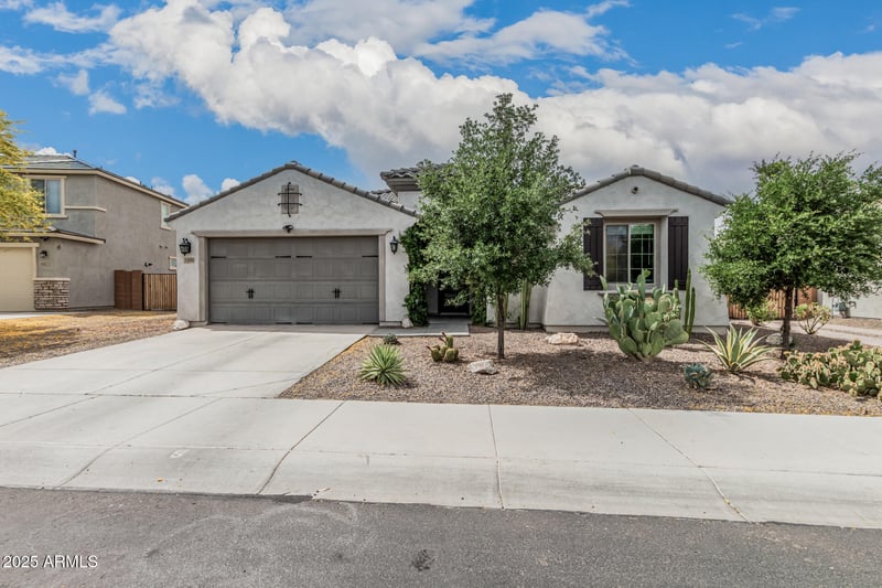 21840 260th Ln, Buckeye, AZ 85396
