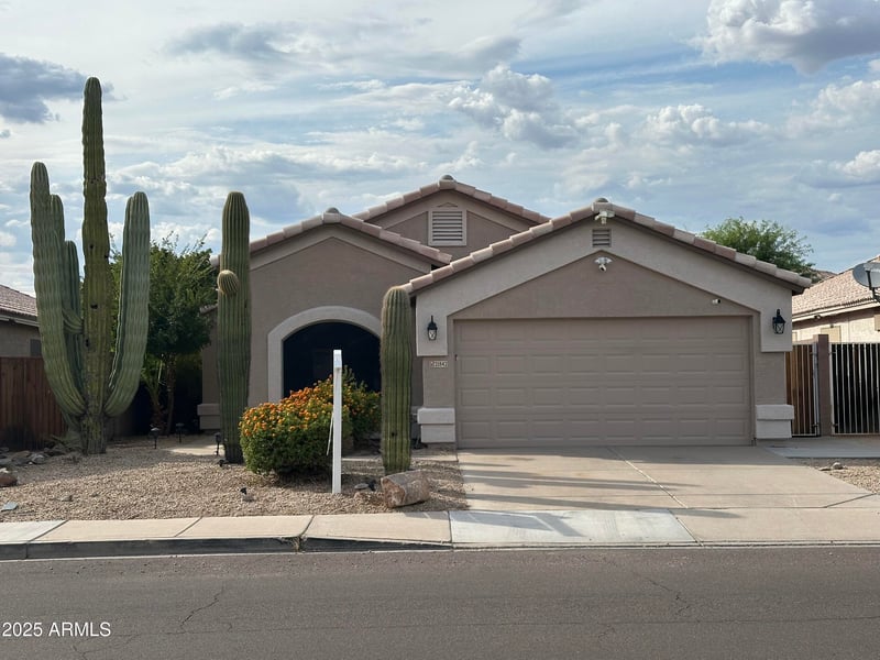 21842 34th Ave, Phoenix, AZ 85027