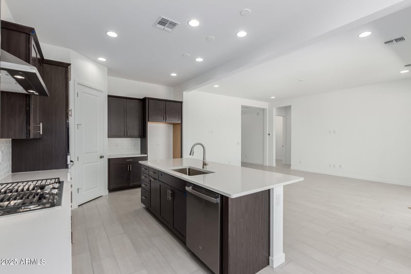 21845 Bonanza Ct, Queen Creek, AZ 85142