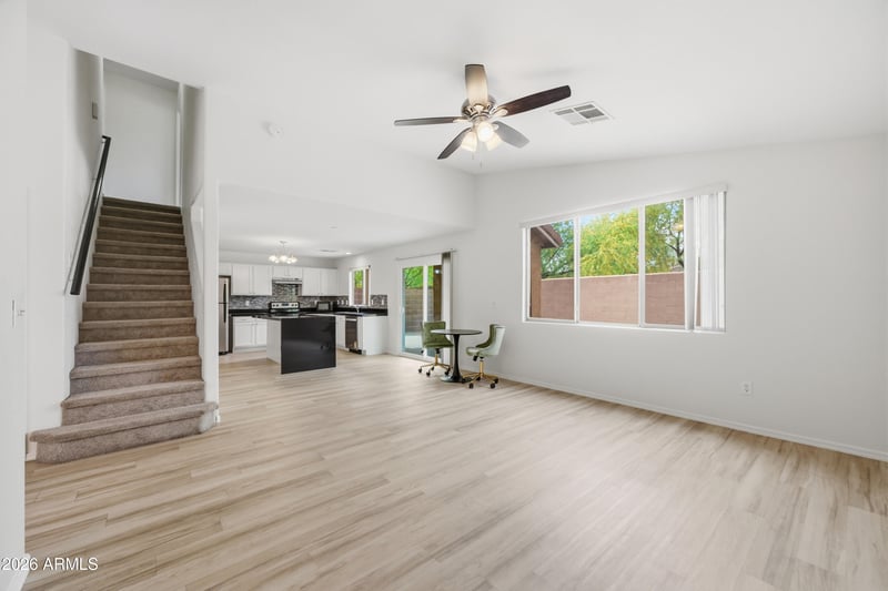 21862 40th Pl, Phoenix, AZ 85050
