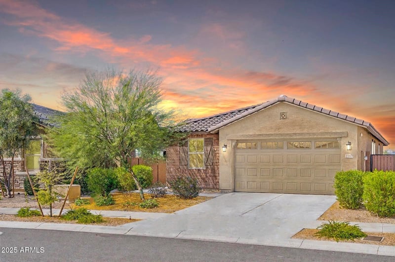 2187 Burnside Trl, Phoenix, AZ 85085