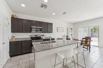 21882 260th Ln, Buckeye, AZ 85396