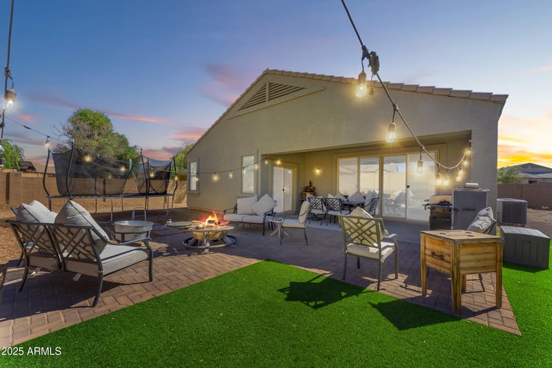 21884 Hopi St, Buckeye, AZ 85326