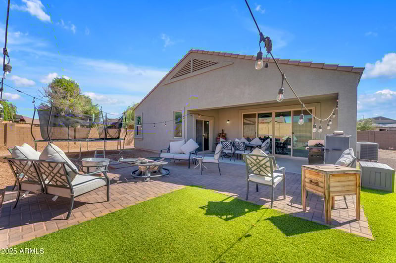 21884 Hopi St, Buckeye, AZ 85326