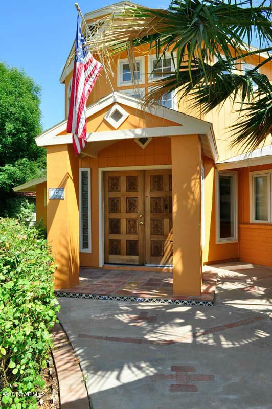 219 E Broadmor Dr, Tempe, AZ 85282