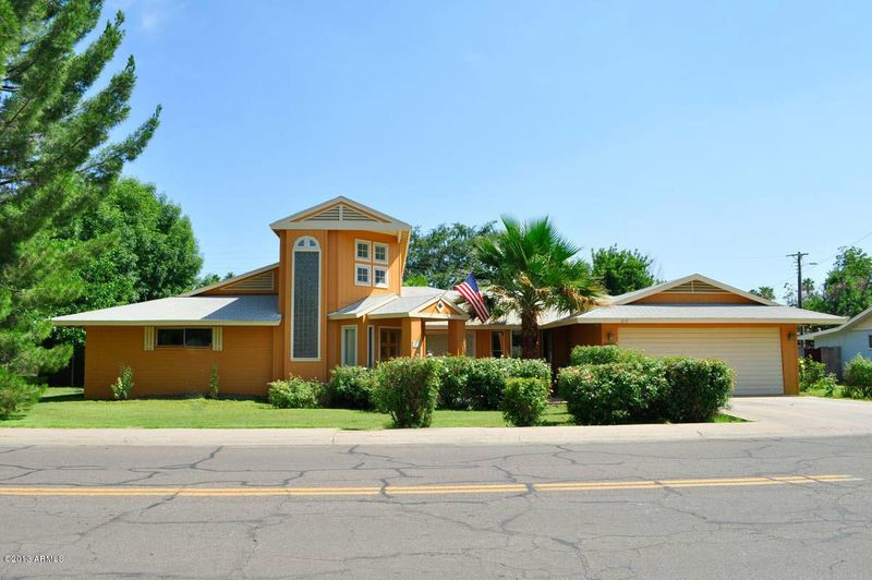 219 E Broadmor Dr, Tempe, AZ 85282