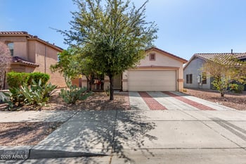 219 Valley View Dr, Phoenix, AZ 85042