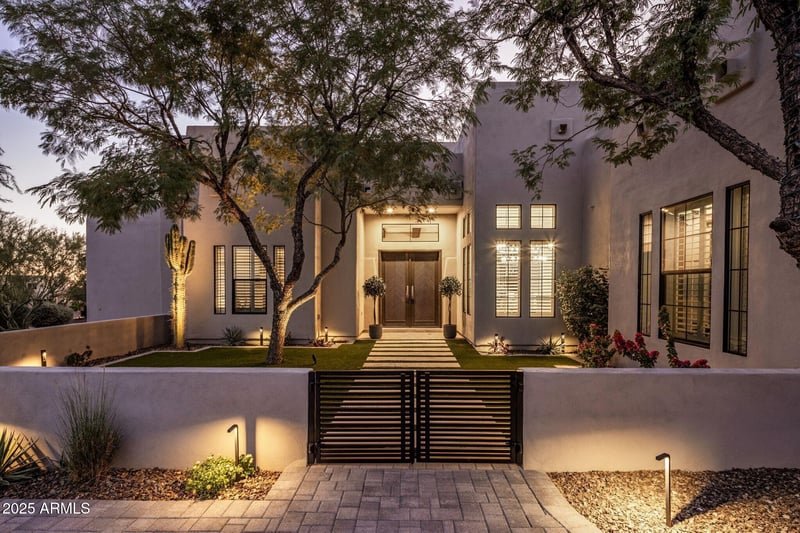 21900 Dobson Rd, Scottsdale, AZ 85255