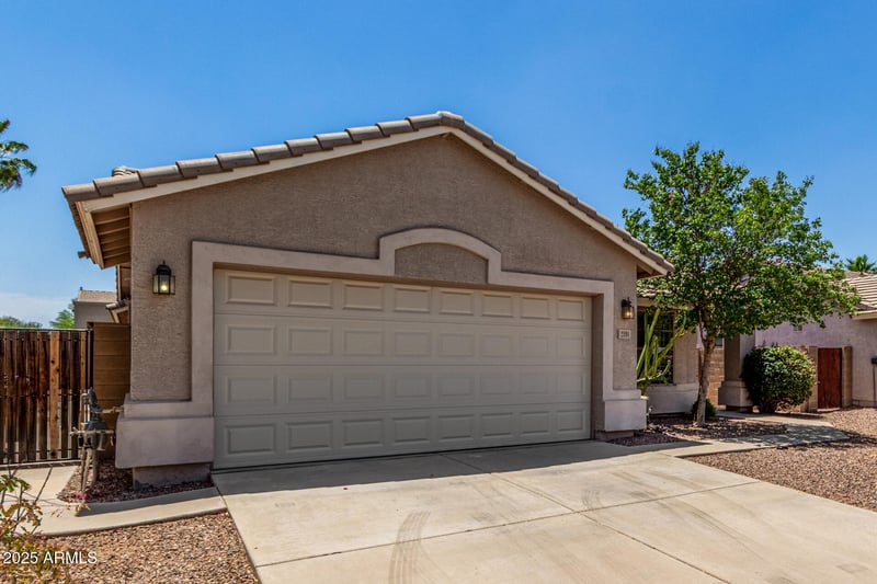 2191 Goldmine Mountain Dr, Queen Creek, AZ 85144