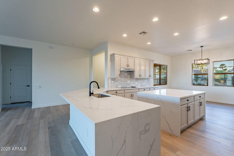 21913 Pedregosa Ct, Sun City West, AZ 85375