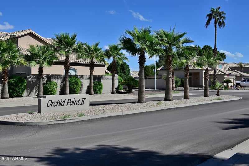 21914 74th Ln, Glendale, AZ 85310