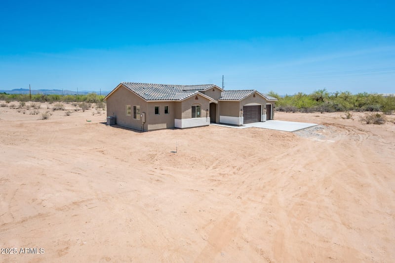 21916 Duane Ln, Wittmann, AZ 85361
