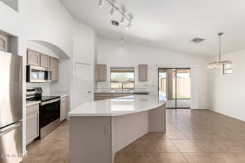 21922 Dietz Dr, Maricopa, AZ 85138