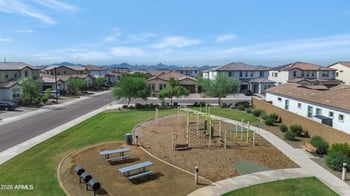 21926 61st Way, Phoenix, AZ 85054