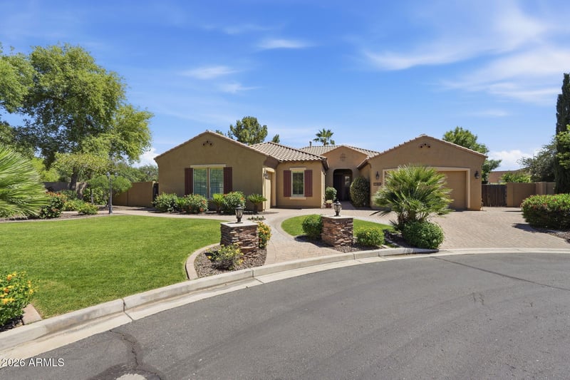 2193 E Coconino Pl, Chandler, AZ 85249