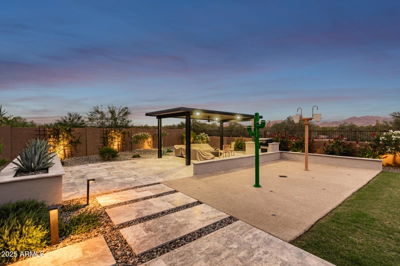 21931 62nd St, Phoenix, AZ 85054