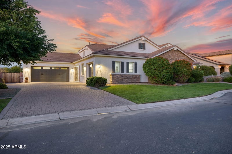 21934 Pickett Ct, Queen Creek, AZ 85142