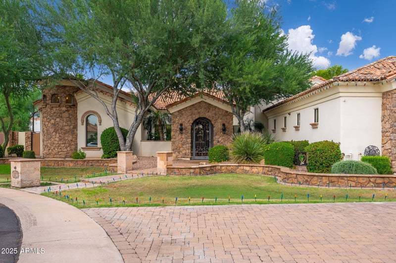 2196 Champagne Pl, Chandler, AZ 85249