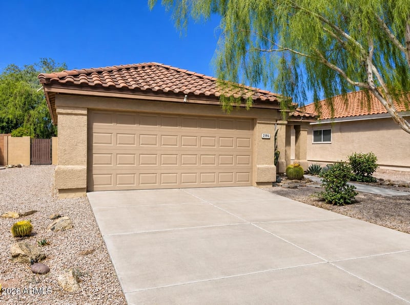 2196 S Lawther Dr, Apache Junction, AZ 85120