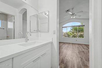 21961 69th Ave, Glendale, AZ 85310