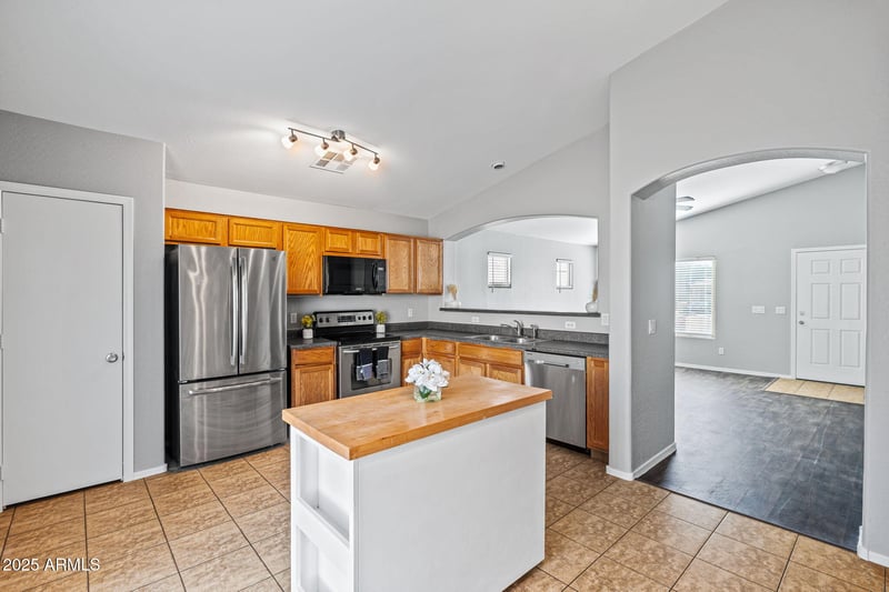 21962 Cocopah St, Buckeye, AZ 85326