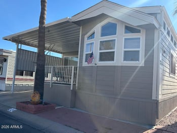 220 Motherlode Dr, Apache Junction, AZ 85119