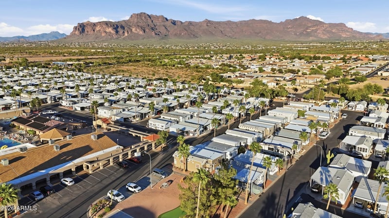 220 Motherlode Dr, Apache Junction, AZ 85119