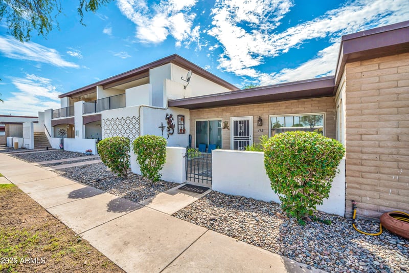 220 Old Litchfield Rd #112, Litchfield Park, AZ 85340
