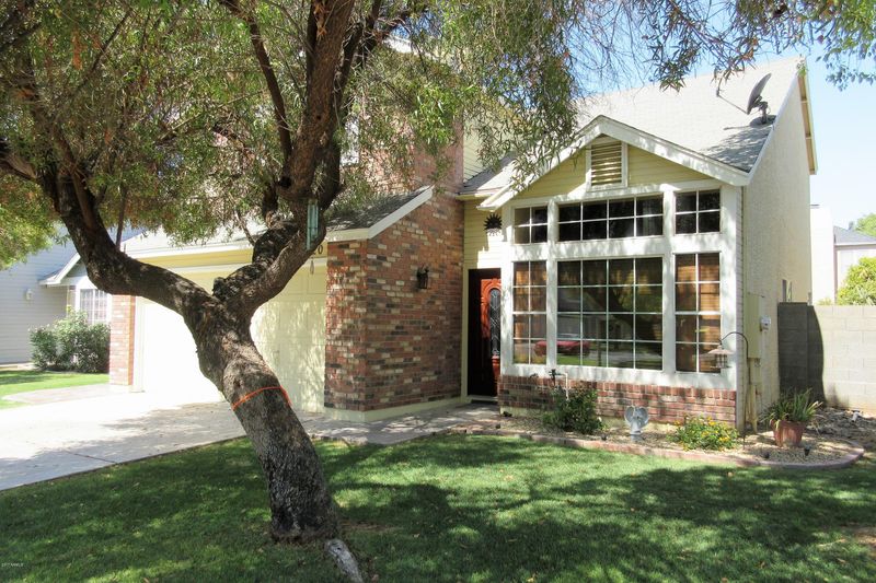 220 S Rush Cir E, Chandler, AZ 85226