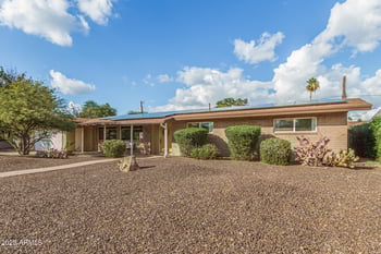 220 Seminole Dr, Phoenix, AZ 85023